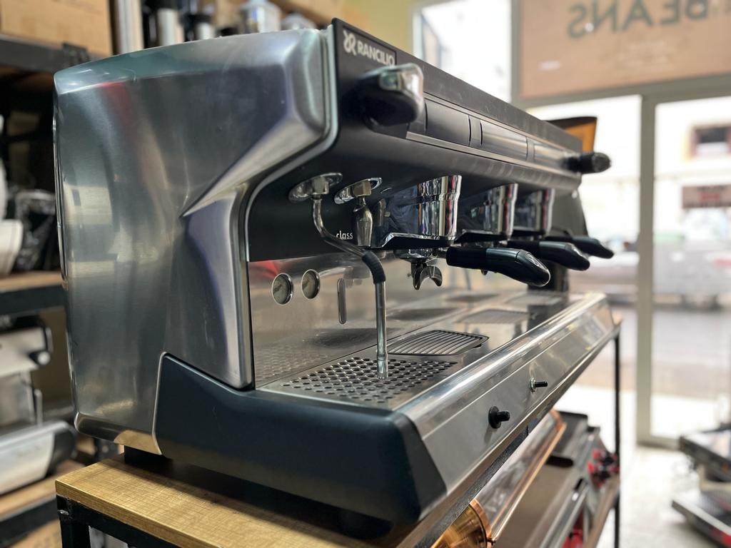 RANCILIO CLASS 9 S 3 GROUPES ( OCCASION )