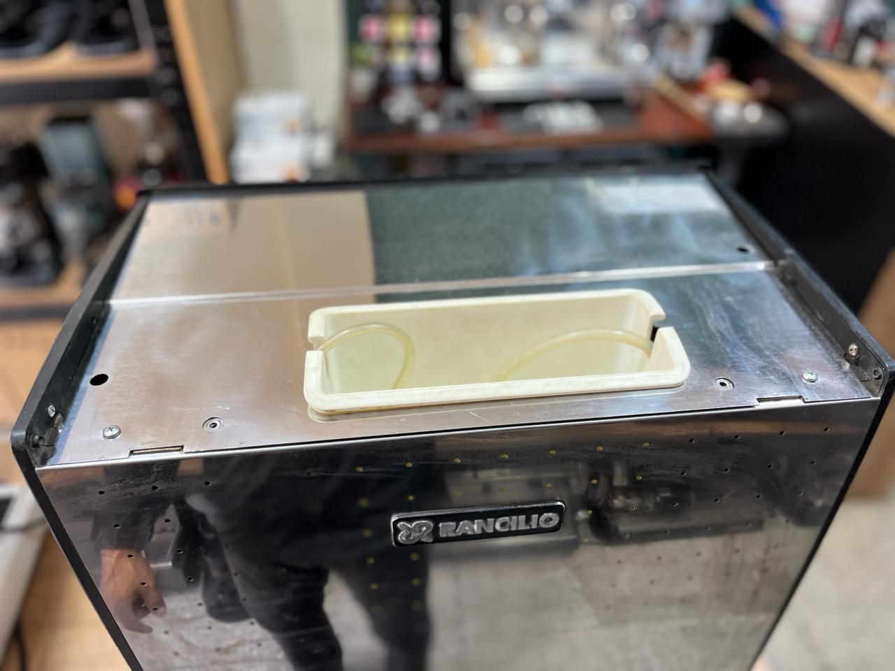 RANCILIO BABY9 2 GROUPES ( OCCASION )
