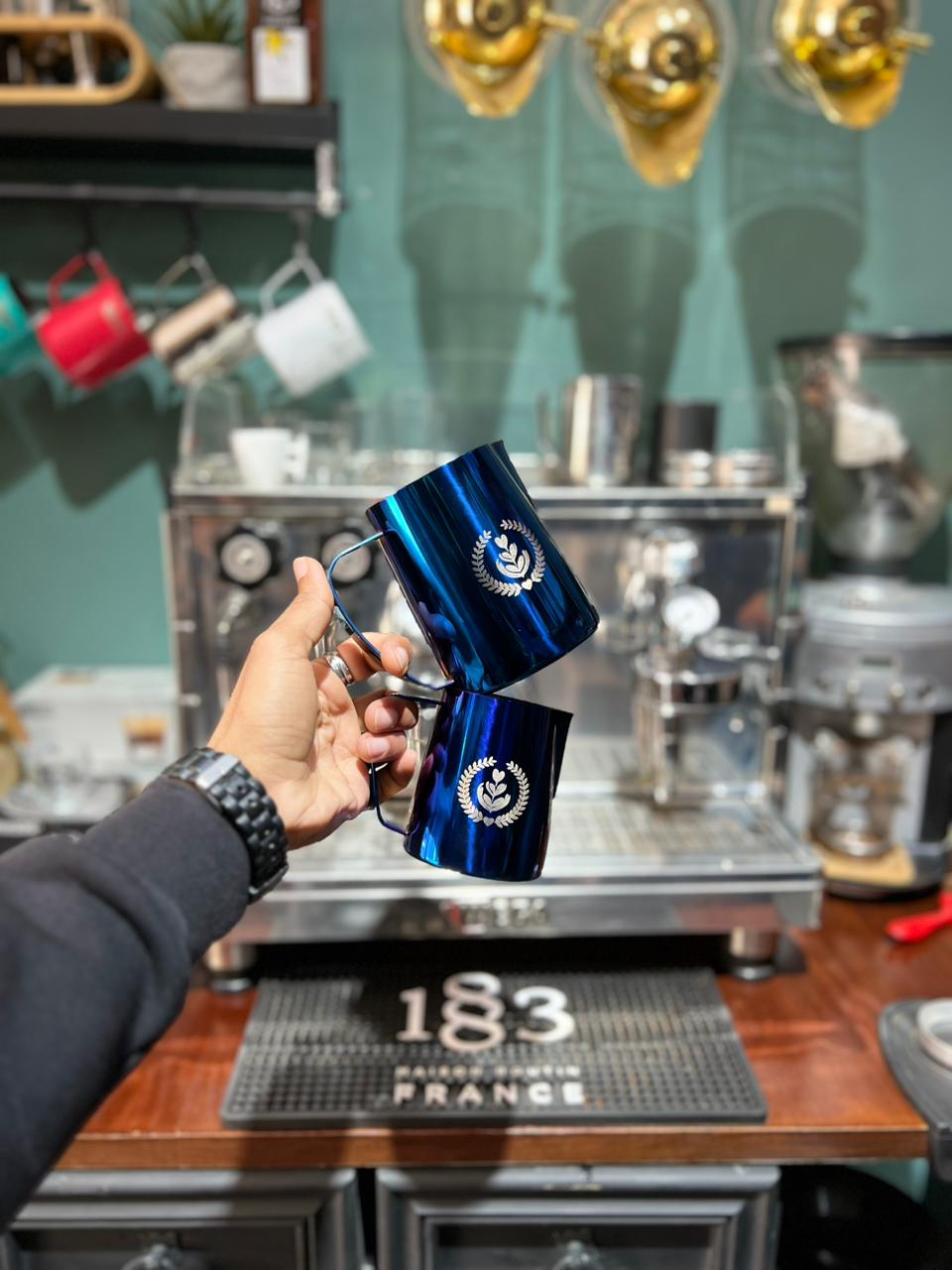 350 ML / 600 ML BLUE MILK PITCHER