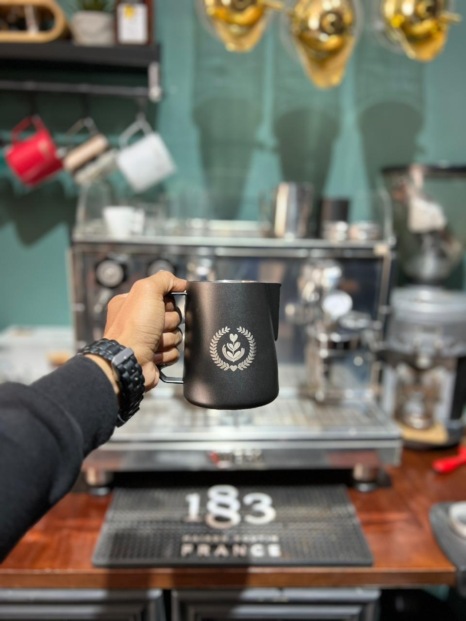 350 ML / 600 ML BLACK MILK PITCHER