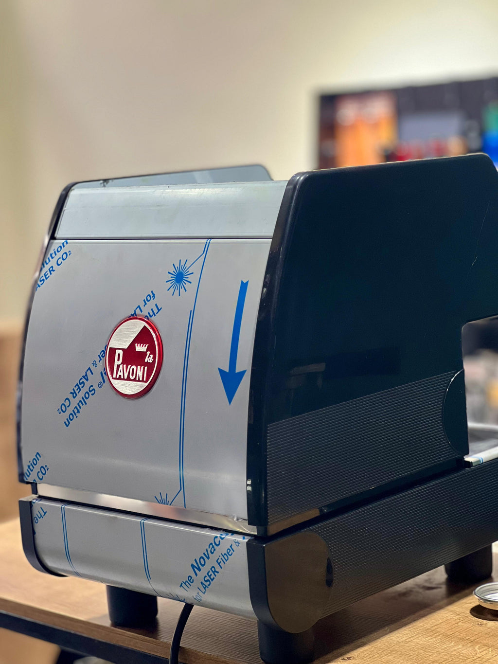 LA PAVONI PUB1ESN  SEMI-AUTO 1 GROUPE (NEUF)