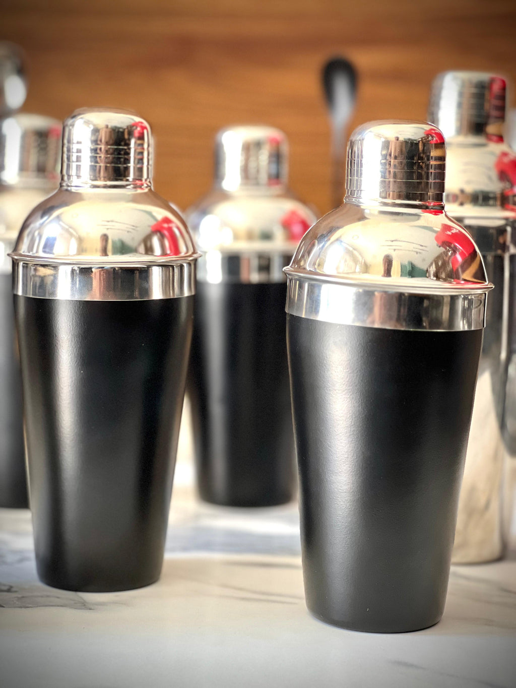 Shaker à cocktail noir 550 ml ( en acier inoxydable )