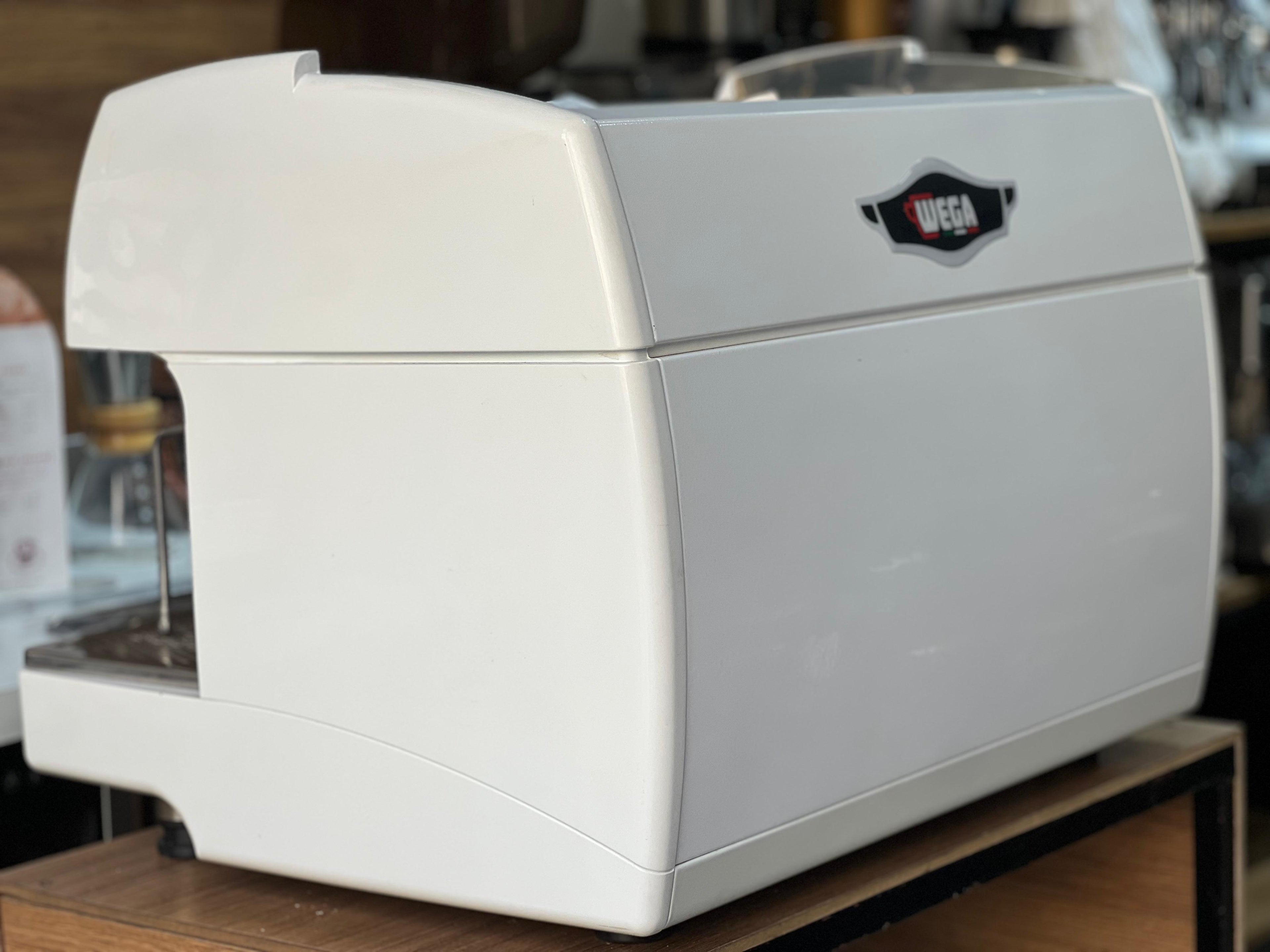 WEGA SPHERA EVD2 CAPPUCCINO 2 GROUP ( OCCASION )
