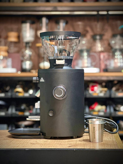 MAHLKÖNIG  X54 ( NEUF )