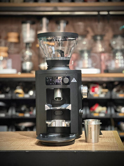 MAHLKÖNIG  X54 ( NEUF )