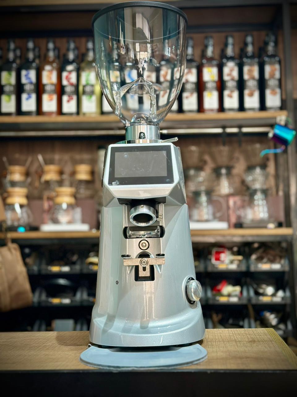 SANREMO FIORENZATO F83 E PRO (NEUF)