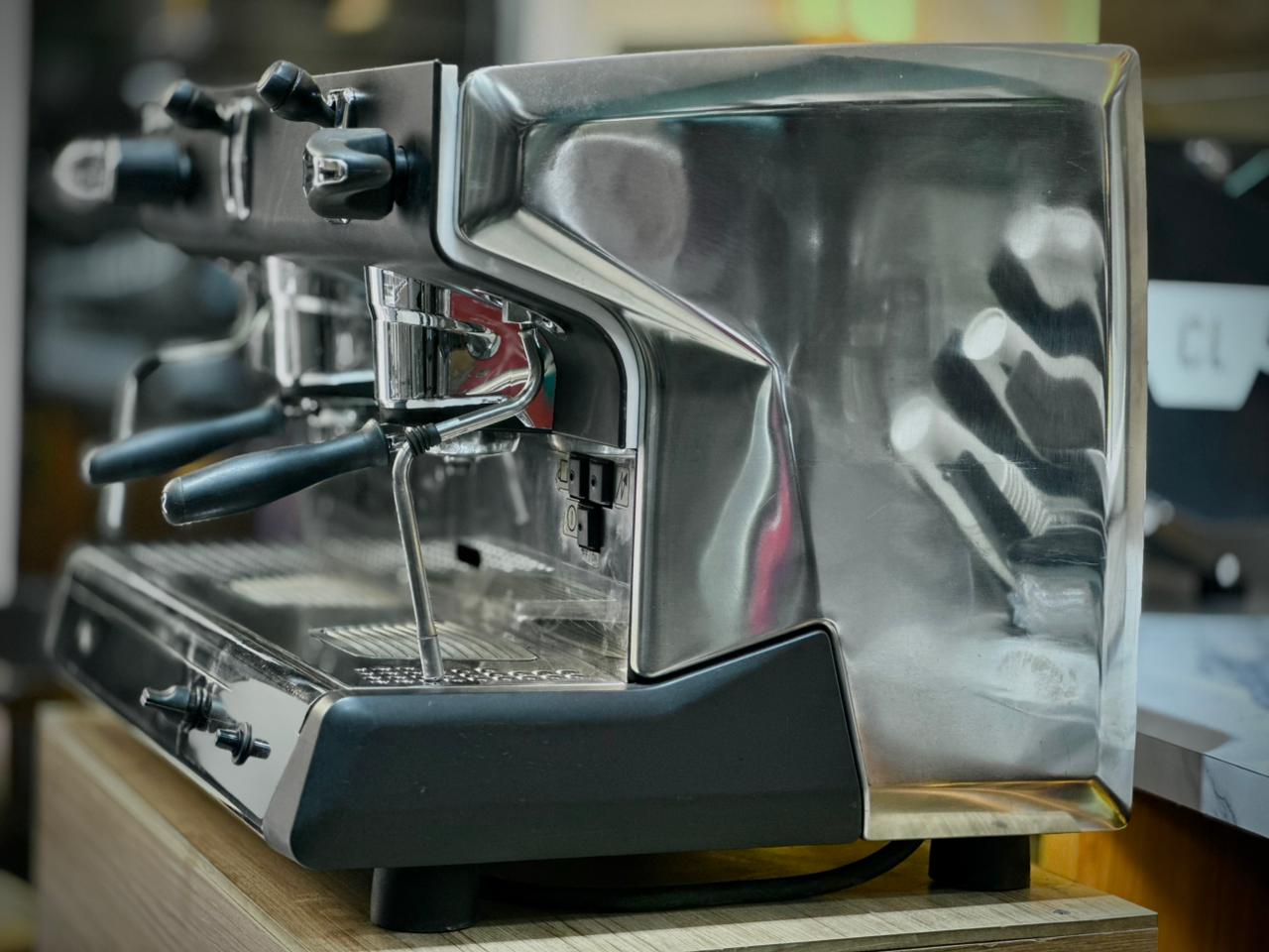 RANCILIO CLASS 9 RE 2 GROUPES ( OCCASION )