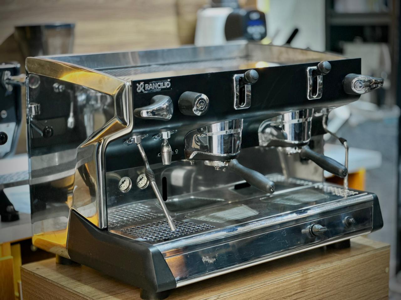 RANCILIO CLASS 9 RE 2 GROUPES ( OCCASION )