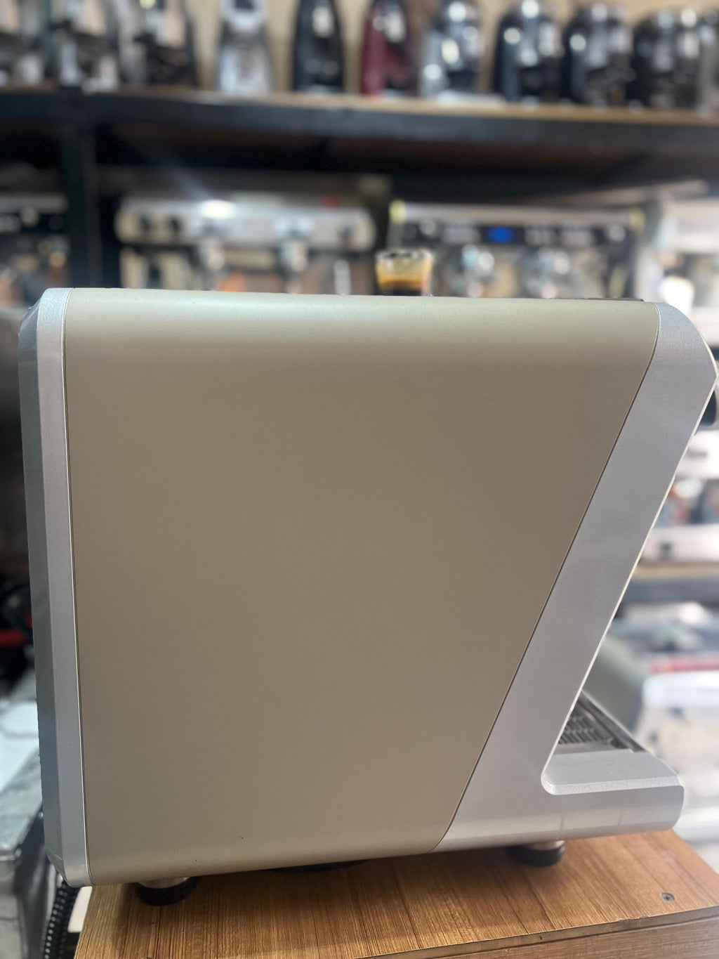 WEGA IO 2 GROUPES ( OCCASION )