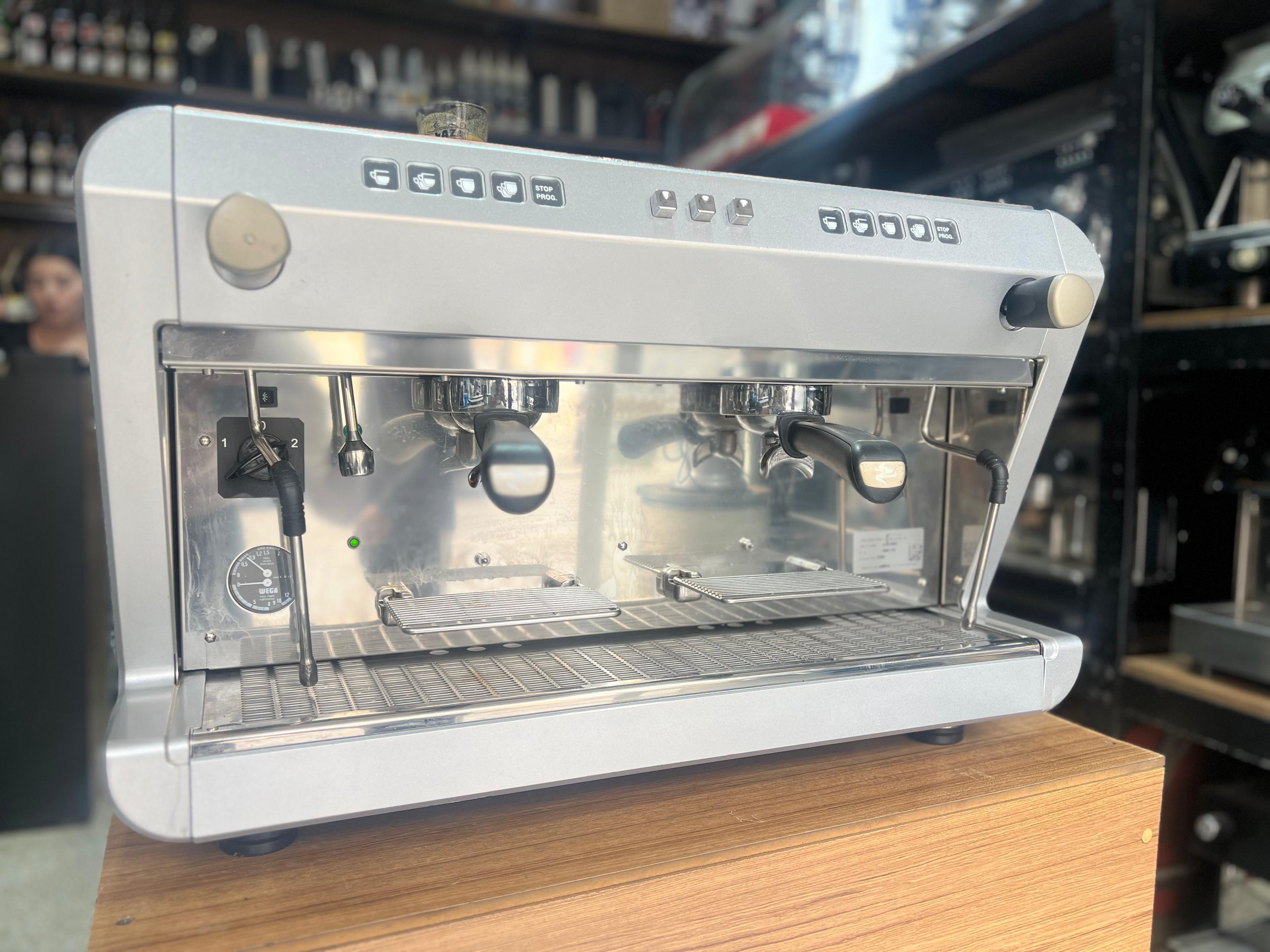 WEGA IO 2 GROUPES ( OCCASION )