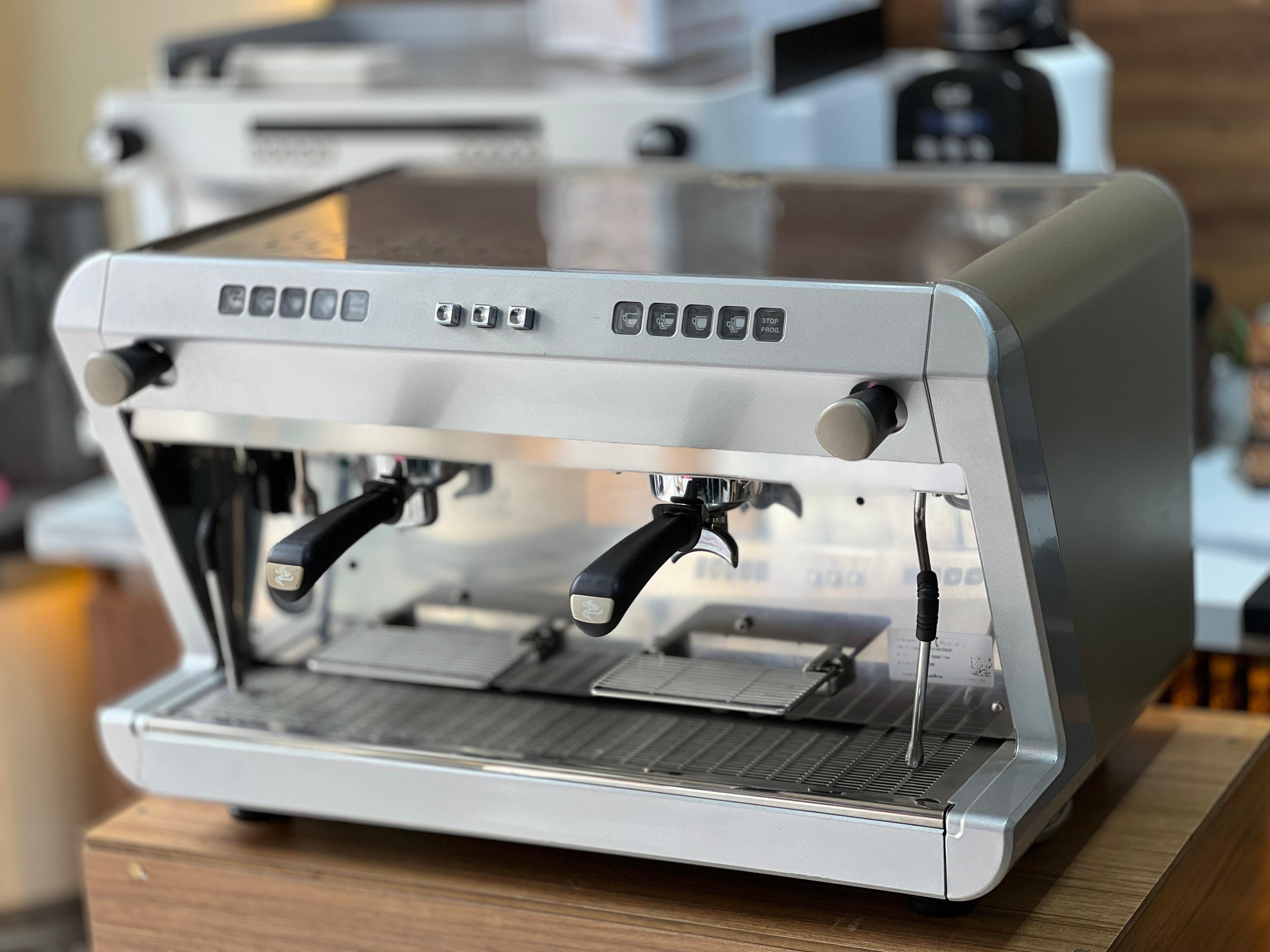 WEGA IO 2 GROUPES ( OCCASION )