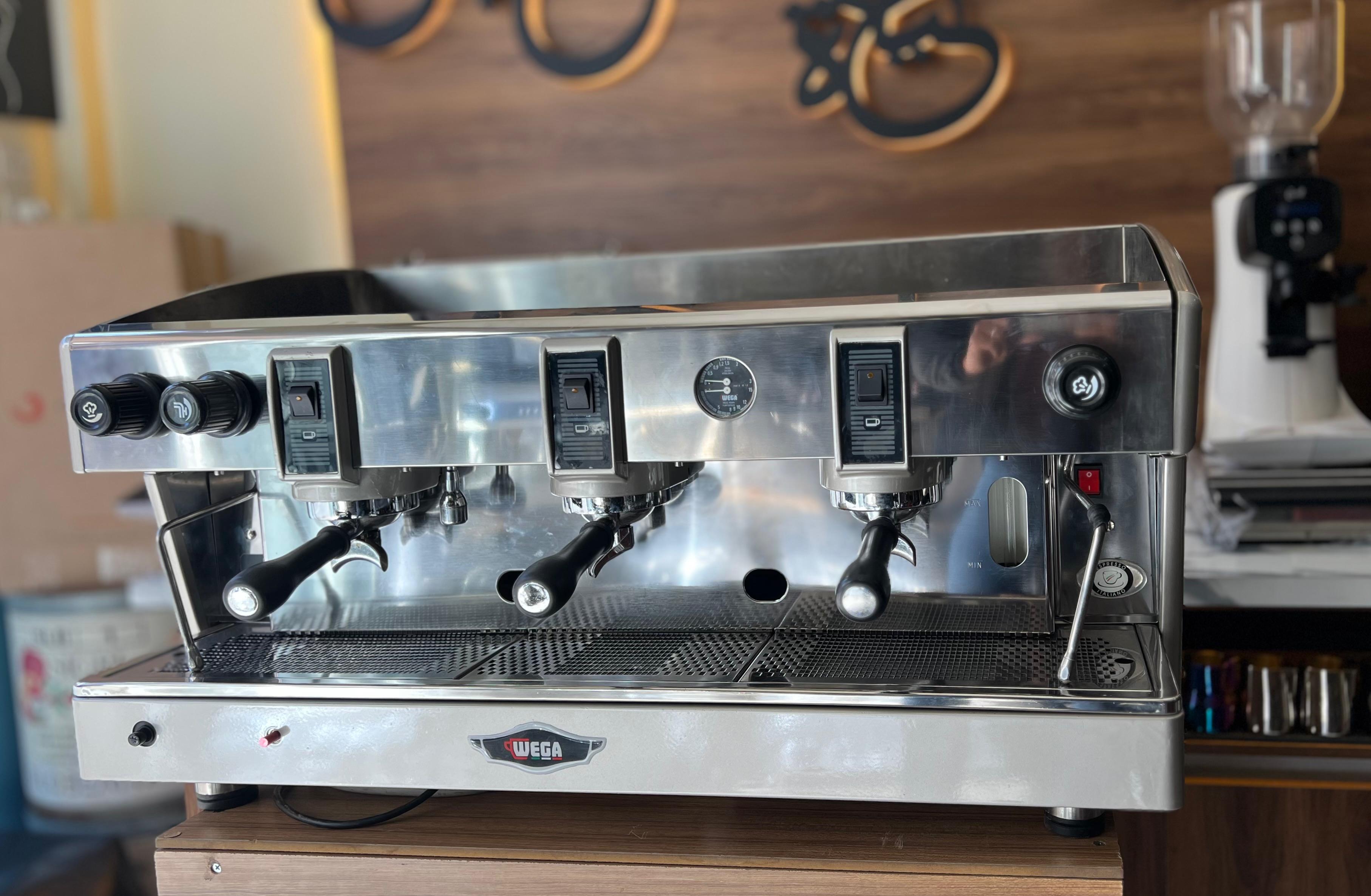 WEGA ATLAS EPU 3 GROUPES ( OCCASION )