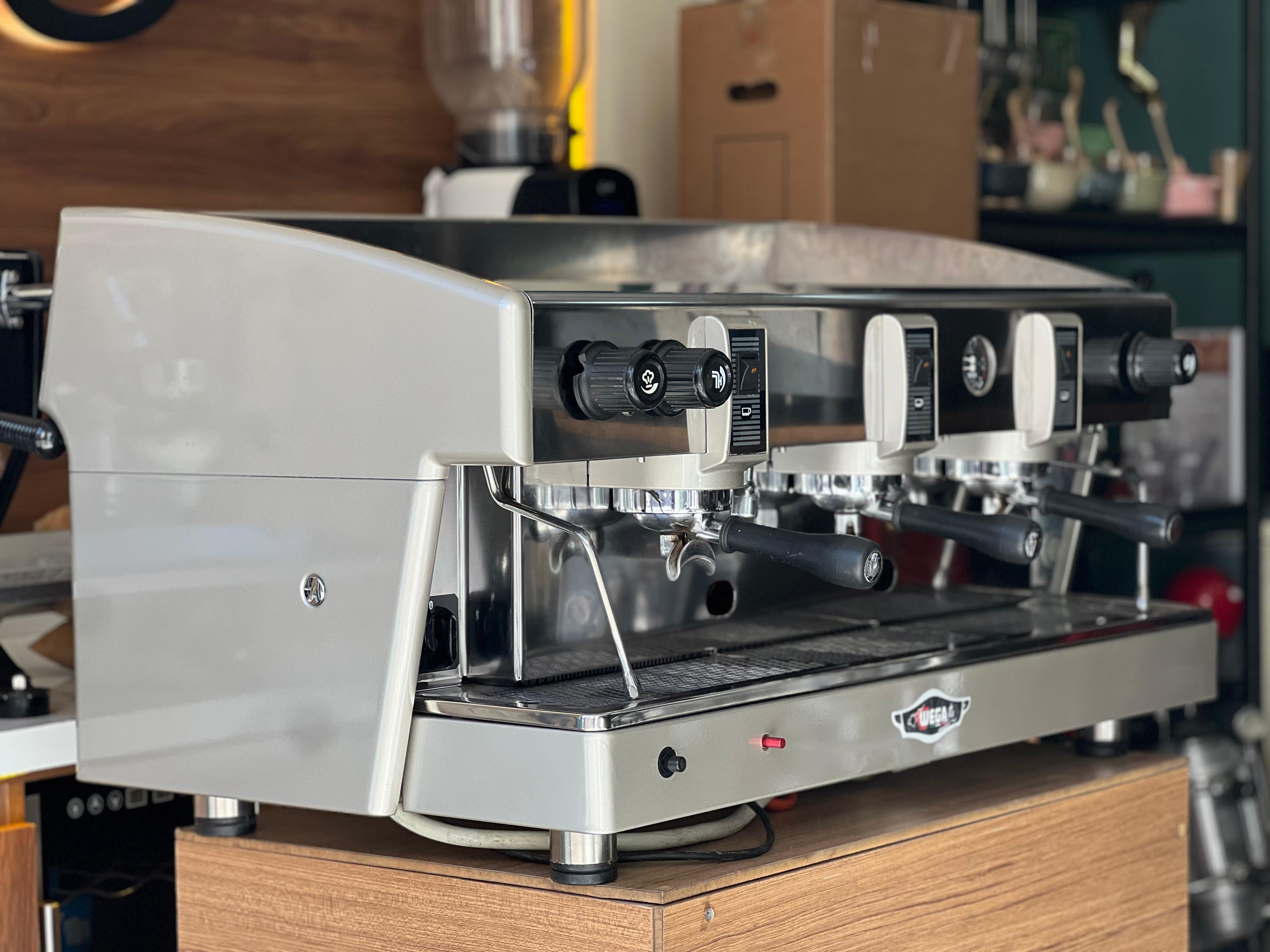 WEGA ATLAS EPU 3 GROUPES ( OCCASION )