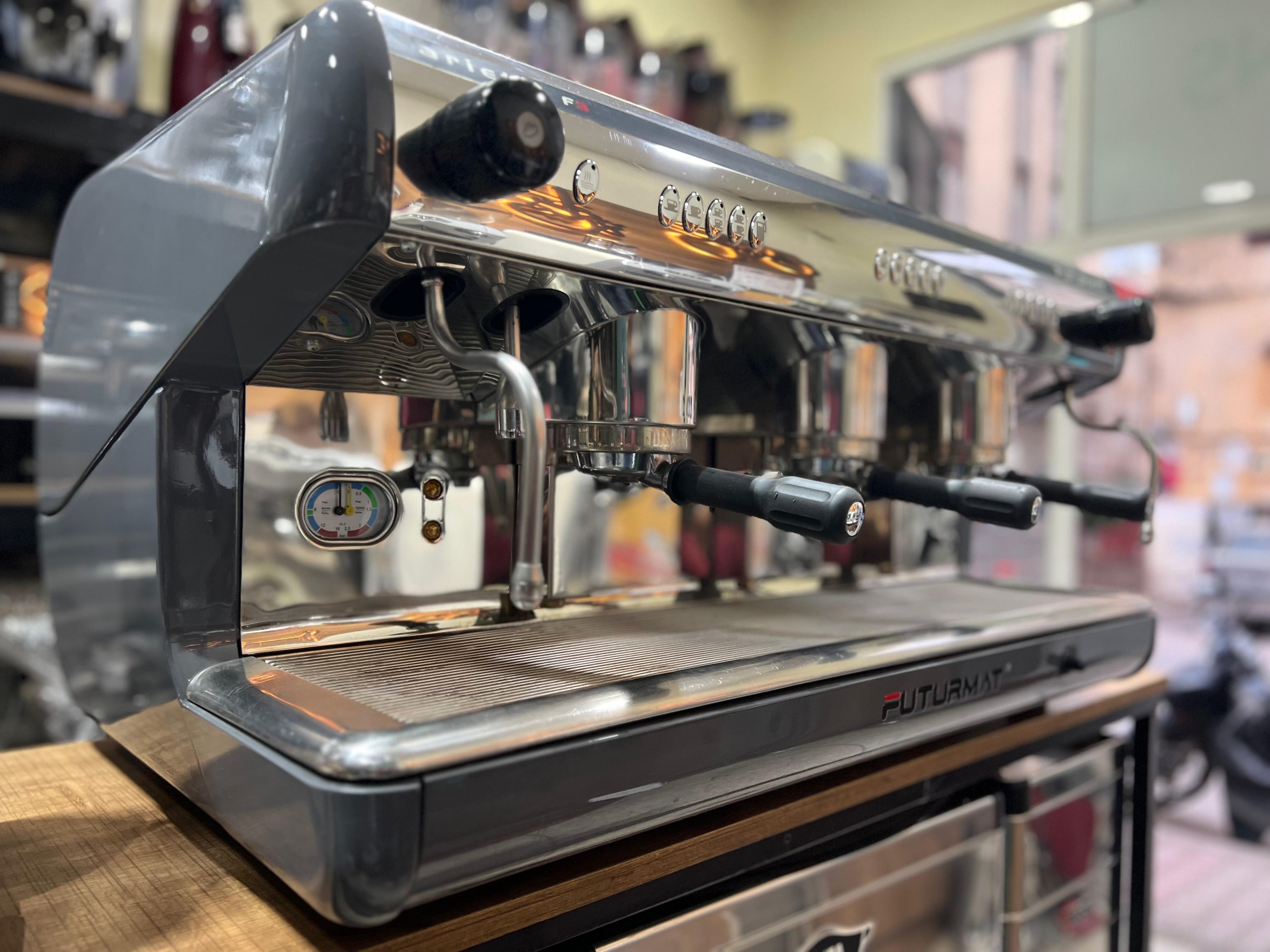 FUTURMAT ARIETE F3 3 GROUPES ( OCCASION )