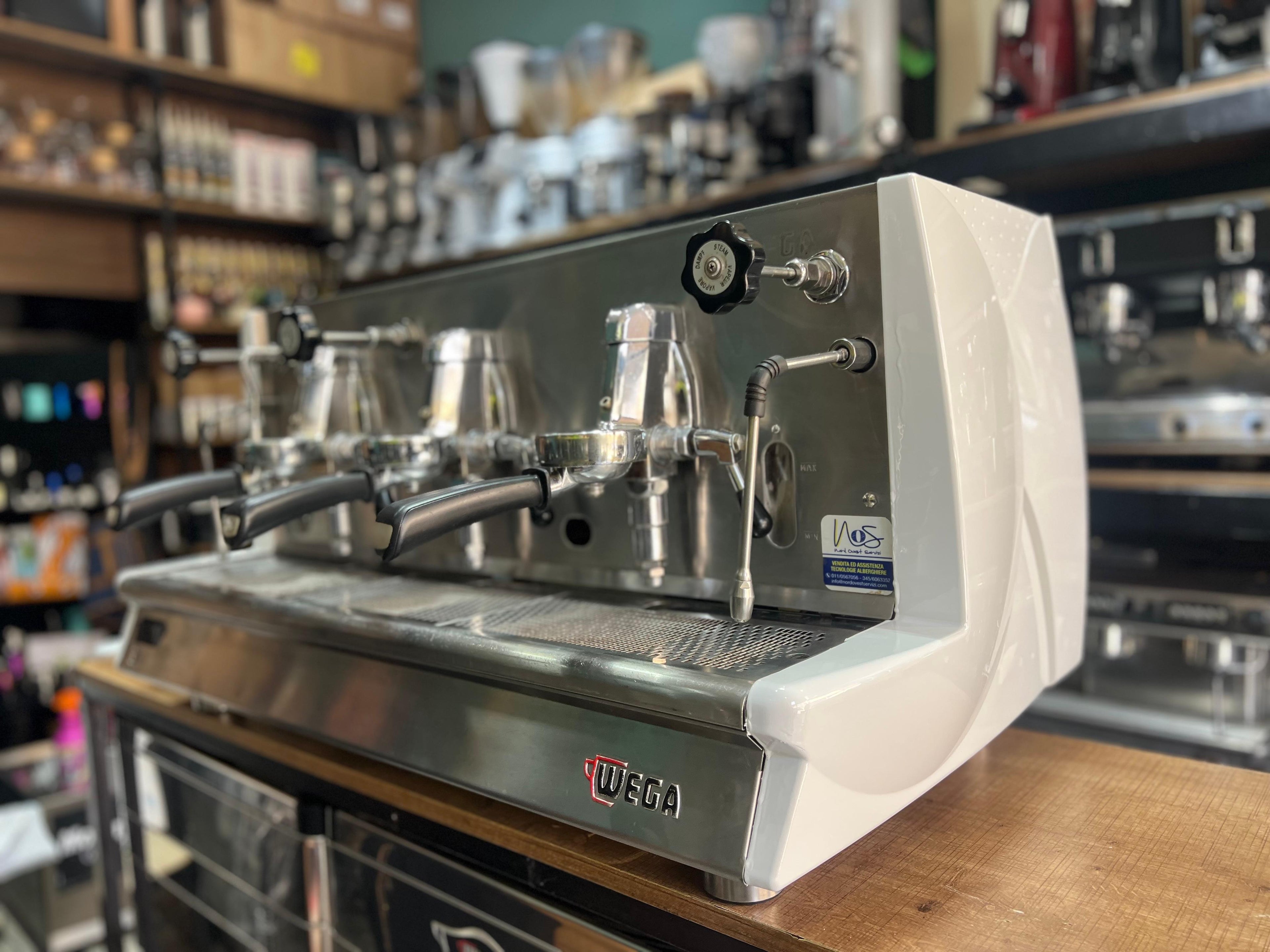 WEGA VELA VINTAGE LEVIER SEMI-AUTO 3 GROUPES (OCCASION)